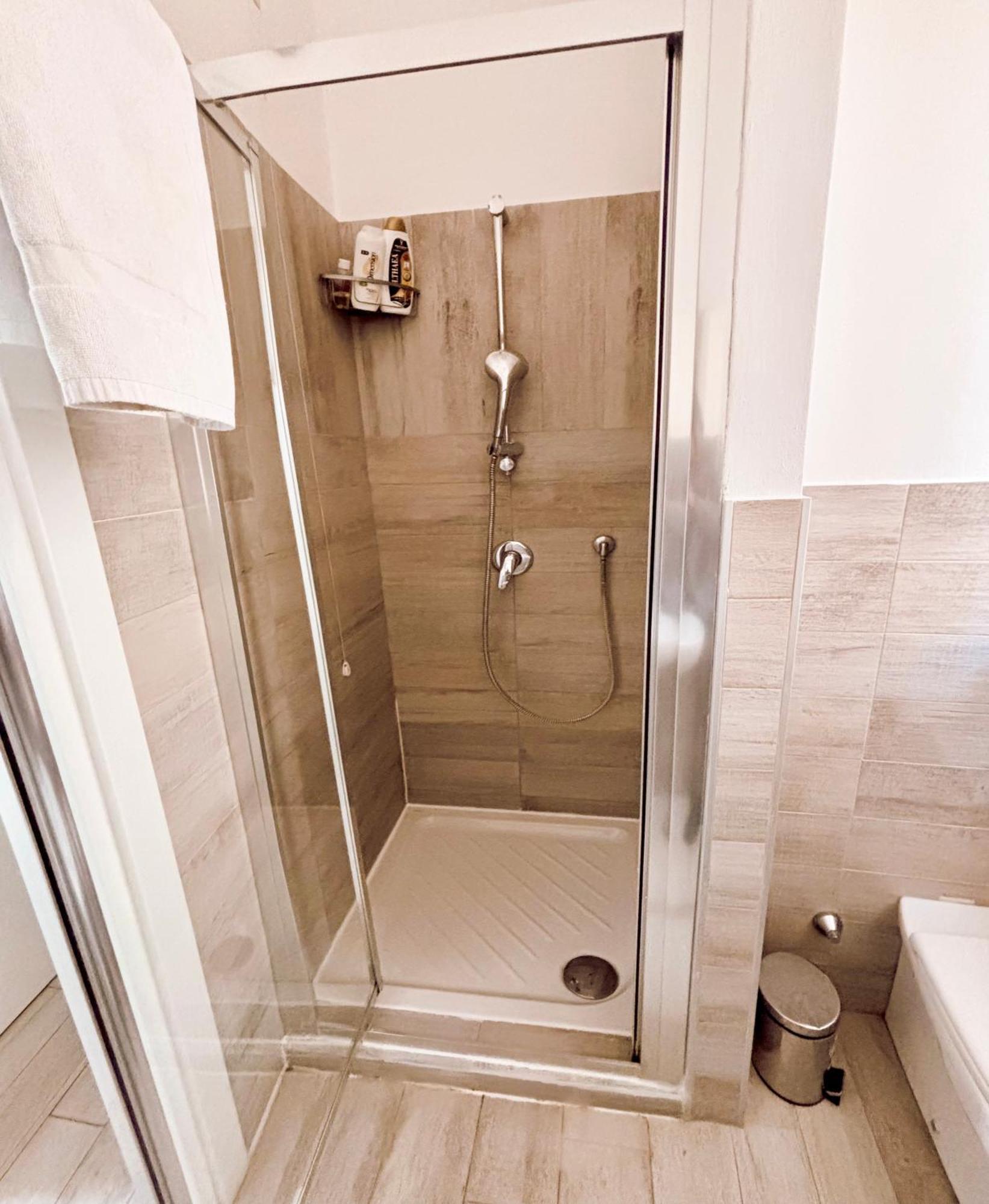 Joy House -Central City Near Metro Arco Della Pace Brera-Entire Apartment Perfect For Work & Play, Nightlife With Ac & Fast Wifi Welcome To The Cool Joy House! Milán Exteriér fotografie